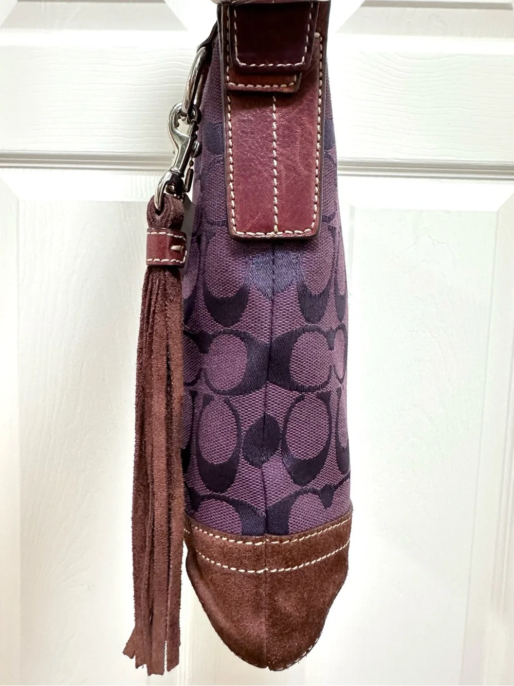 Coach Signature Jacquard‎ Suede Tassel Shoulder Crossbody Bag Plum Purple Y2K